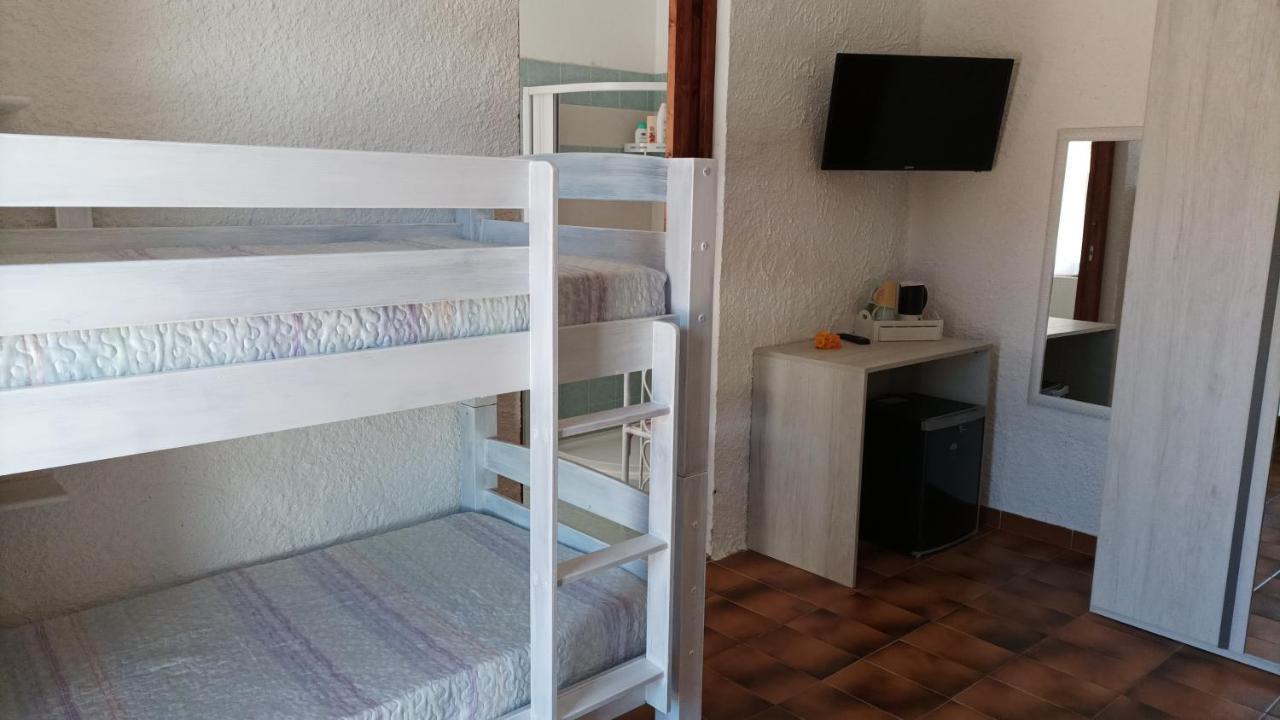Villa Majore Beb Con Piscina Privata Rena Majore Eksteriør billede