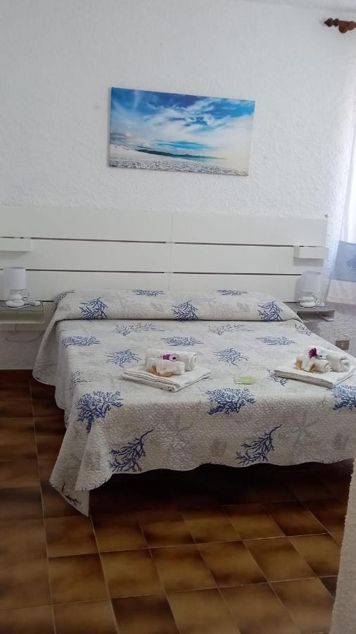 Villa Majore Beb Con Piscina Privata Rena Majore Eksteriør billede