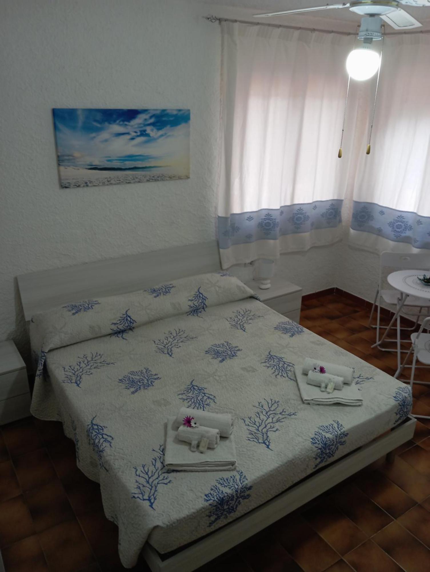 Villa Majore Beb Con Piscina Privata Rena Majore Eksteriør billede